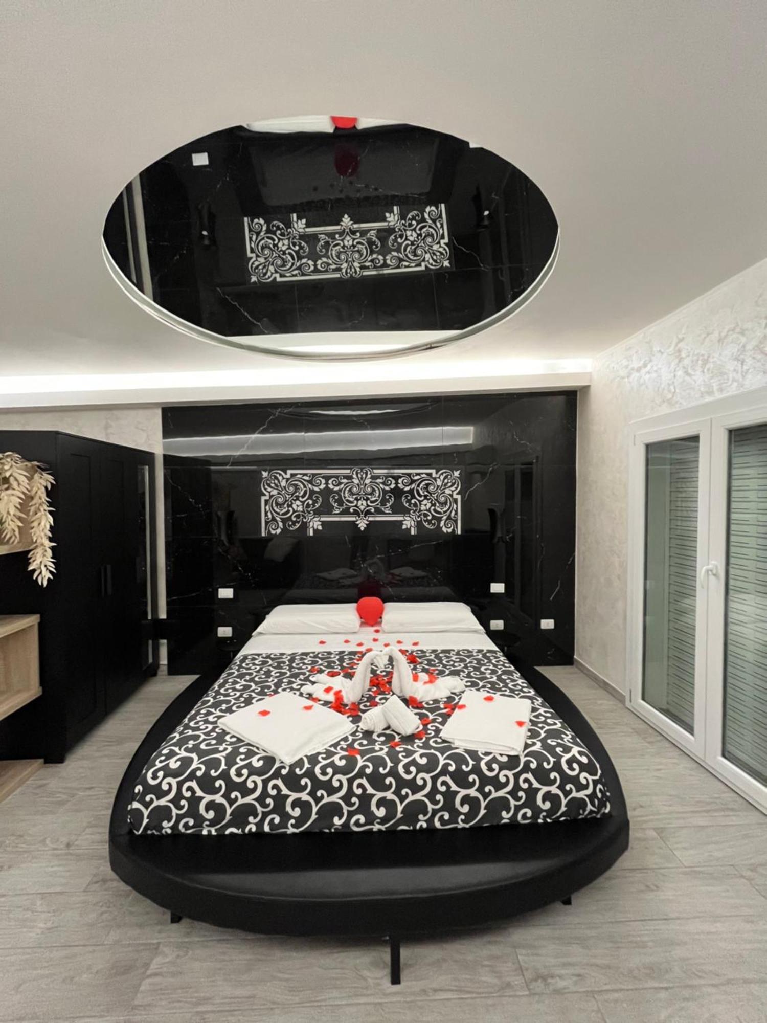 Vista Mare Apartments จีอาร์ดีนี นักซอส ภายนอก รูปภาพ