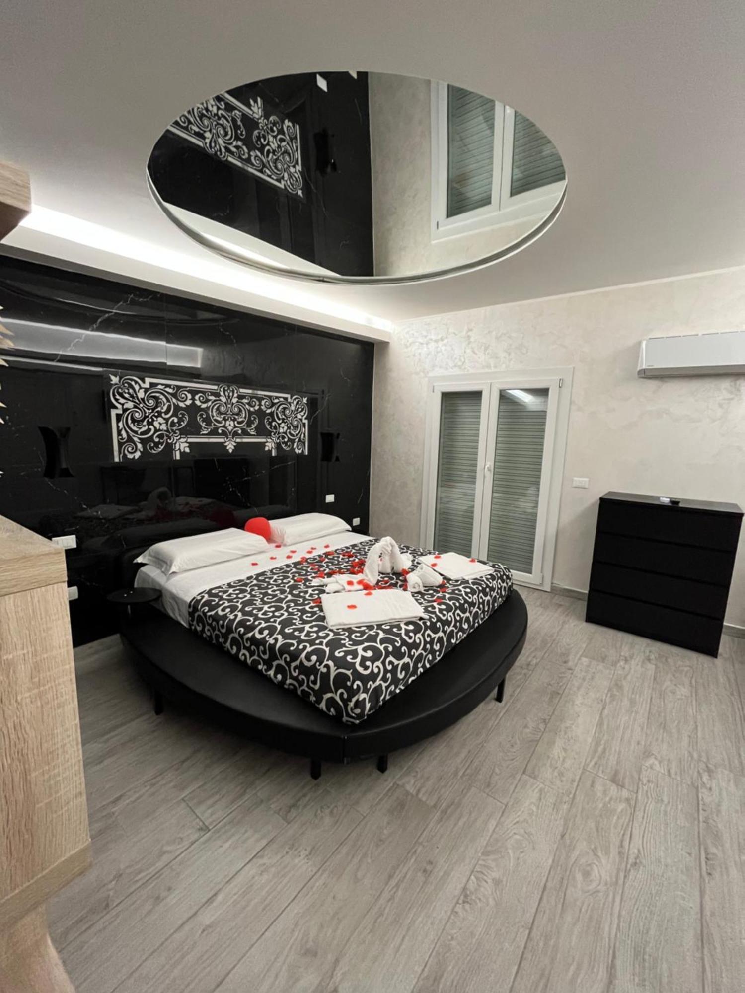 Vista Mare Apartments จีอาร์ดีนี นักซอส ภายนอก รูปภาพ